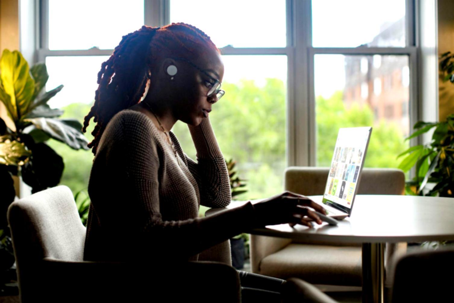 Detaillierte Finanzberichte und Unternehmensvergleichsdaten